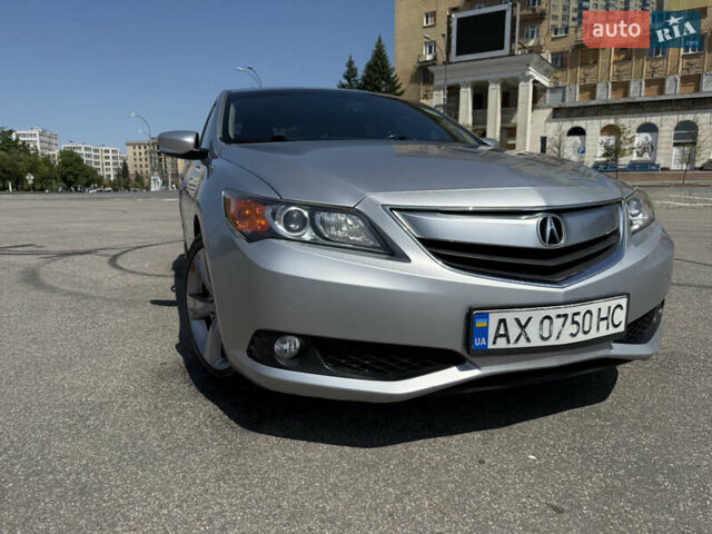 Серый Акура ИЛХ, объемом двигателя 2 л и пробегом 196 тыс. км за 11500 $, фото 1 на Automoto.ua