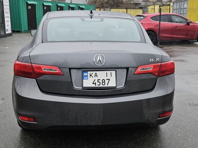 Серый Акура ИЛХ, объемом двигателя 2 л и пробегом 107 тыс. км за 9800 $, фото 4 на Automoto.ua