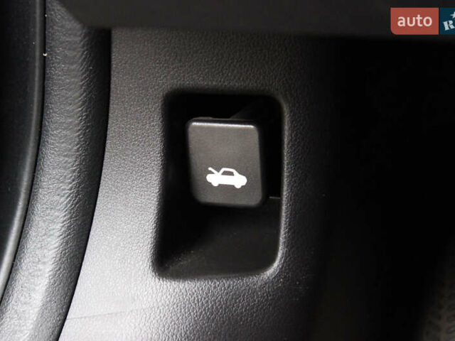 Серый Акура ИЛХ, объемом двигателя 2 л и пробегом 131 тыс. км за 9500 $, фото 29 на Automoto.ua