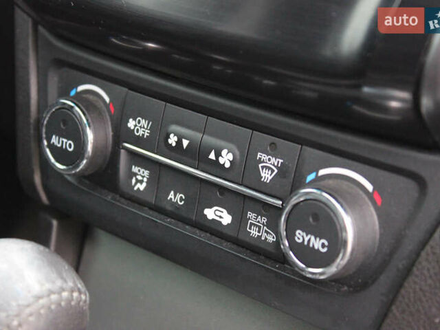 Серый Акура ИЛХ, объемом двигателя 2 л и пробегом 131 тыс. км за 9500 $, фото 28 на Automoto.ua