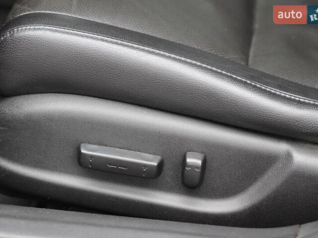 Серый Акура ИЛХ, объемом двигателя 2 л и пробегом 131 тыс. км за 9500 $, фото 18 на Automoto.ua