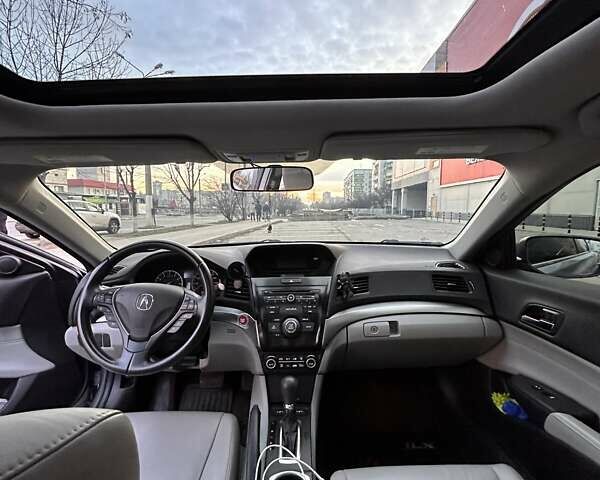 Серый Акура ИЛХ, объемом двигателя 2.36 л и пробегом 80 тыс. км за 13000 $, фото 6 на Automoto.ua