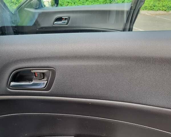 Серый Акура ИЛХ, объемом двигателя 2.4 л и пробегом 106 тыс. км за 12100 $, фото 11 на Automoto.ua