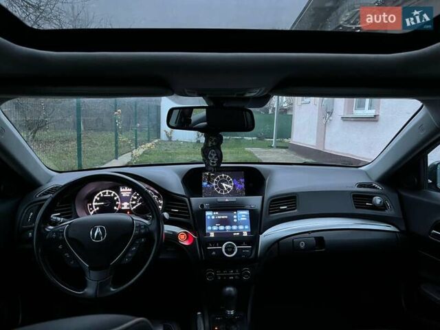 Серый Акура ИЛХ, объемом двигателя 2.35 л и пробегом 53 тыс. км за 18000 $, фото 7 на Automoto.ua