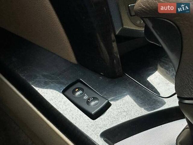 Белый Акура МДХ, объемом двигателя 3.66 л и пробегом 209 тыс. км за 8490 $, фото 22 на Automoto.ua