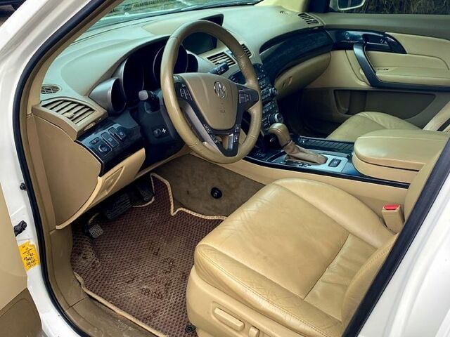 Белый Акура МДХ, объемом двигателя 3.7 л и пробегом 219 тыс. км за 9500 $, фото 10 на Automoto.ua