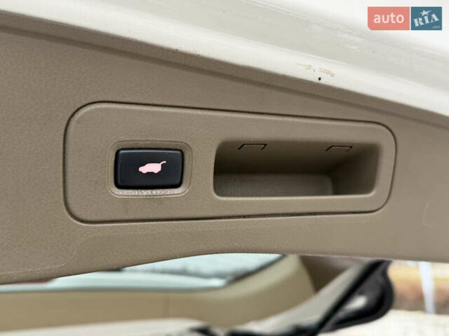 Білий Акура МДХ, об'ємом двигуна 3.7 л та пробігом 203 тис. км за 10500 $, фото 17 на Automoto.ua