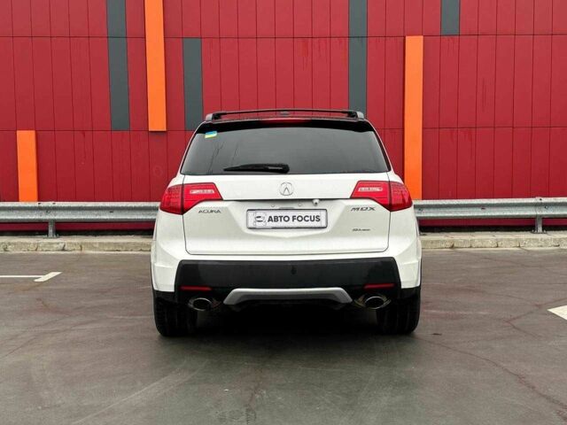 Белый Акура МДХ, объемом двигателя 0 л и пробегом 209 тыс. км за 8490 $, фото 6 на Automoto.ua