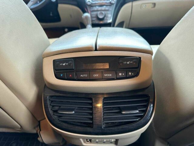 Белый Акура МДХ, объемом двигателя 0 л и пробегом 209 тыс. км за 8490 $, фото 19 на Automoto.ua