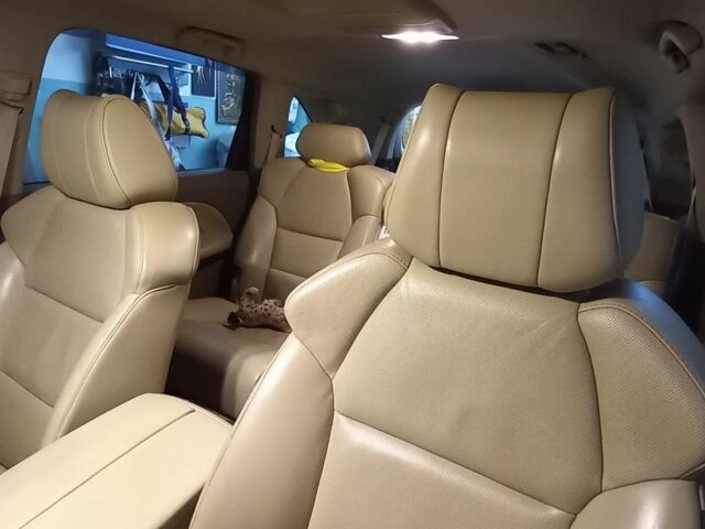 Белый Акура МДХ, объемом двигателя 3.7 л и пробегом 353 тыс. км за 9000 $, фото 5 на Automoto.ua