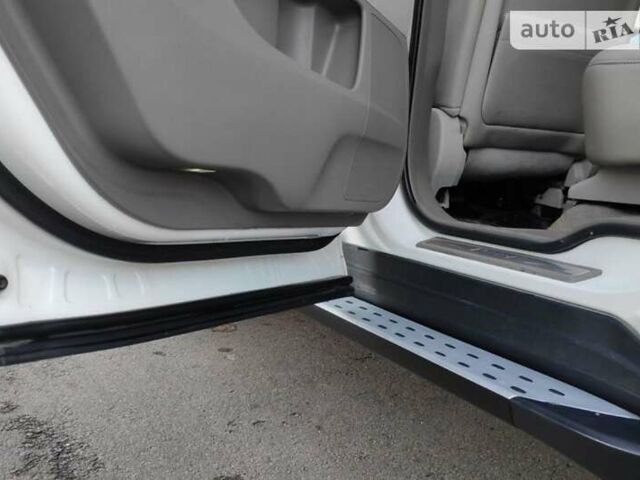 Белый Акура МДХ, объемом двигателя 3.7 л и пробегом 225 тыс. км за 15500 $, фото 22 на Automoto.ua