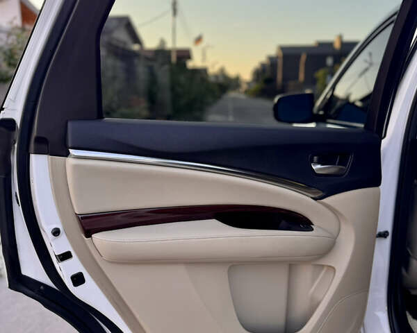 Белый Акура МДХ, объемом двигателя 3.5 л и пробегом 220 тыс. км за 18500 $, фото 36 на Automoto.ua