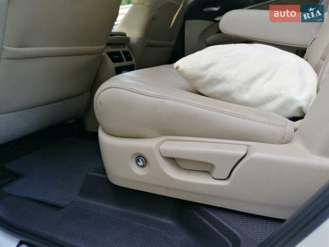 Белый Акура МДХ, объемом двигателя 3.5 л и пробегом 220 тыс. км за 13950 $, фото 29 на Automoto.ua