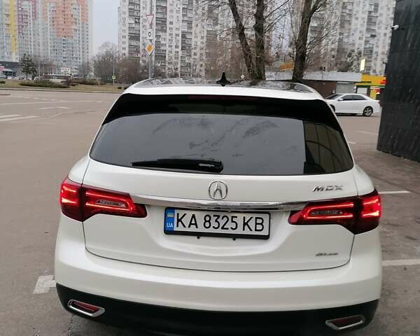 Белый Акура МДХ, объемом двигателя 3.5 л и пробегом 244 тыс. км за 17400 $, фото 5 на Automoto.ua