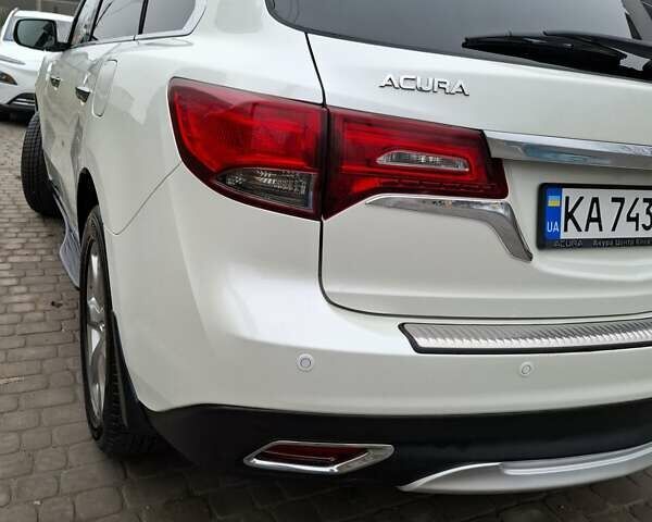 Белый Акура МДХ, объемом двигателя 3.47 л и пробегом 199 тыс. км за 21000 $, фото 3 на Automoto.ua