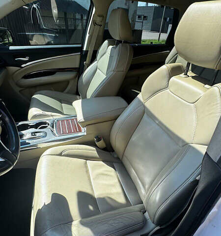 Білий Акура МДХ, об'ємом двигуна 3.47 л та пробігом 155 тис. км за 19000 $, фото 6 на Automoto.ua