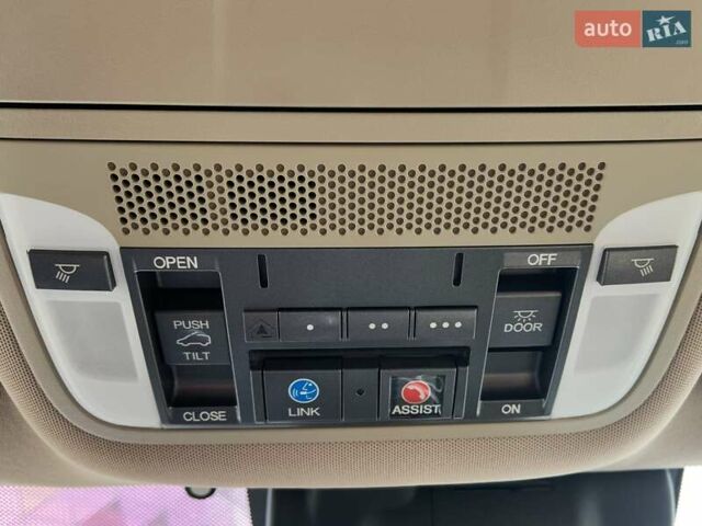 Белый Акура МДХ, объемом двигателя 3.47 л и пробегом 130 тыс. км за 18990 $, фото 27 на Automoto.ua