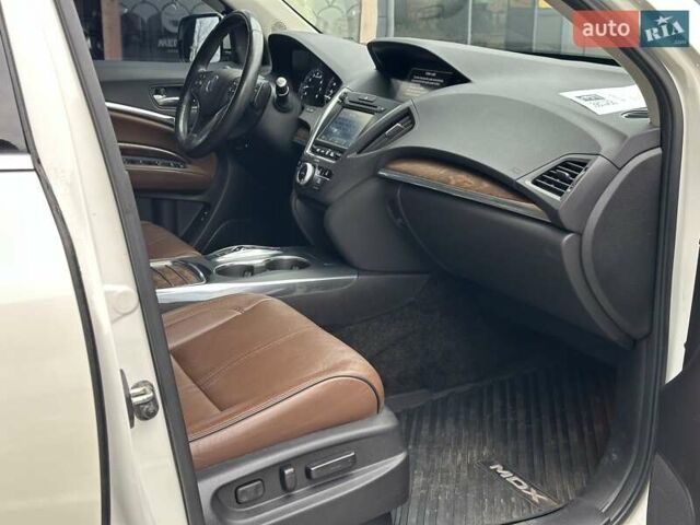 Акура МДХ 2016 в Киеве на Automoto.ua Белый Акура МДХ, объемом двигателя 3.47 л и пробегом 60 тыс. км за 23990 $, фото 35 на Automoto.ua