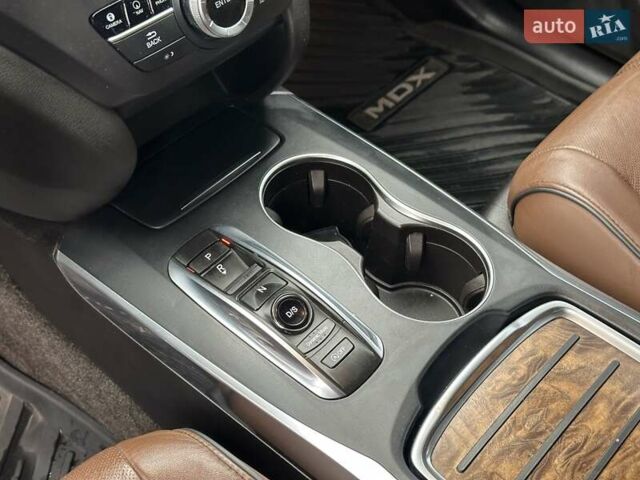 Белый Акура МДХ, объемом двигателя 3.47 л и пробегом 60 тыс. км за 23990 $, фото 28 на Automoto.ua