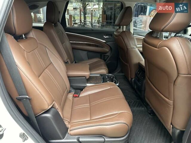 Акура МДХ 2016 в Киеве на Automoto.ua Белый Акура МДХ, объемом двигателя 3.47 л и пробегом 60 тыс. км за 23990 $, фото 39 на Automoto.ua