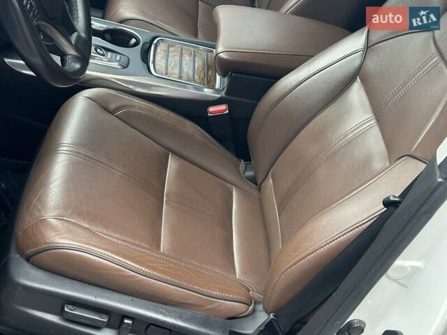 Акура МДХ 2016 в Киеве на Automoto.ua Белый Акура МДХ, объемом двигателя 3.47 л и пробегом 60 тыс. км за 23990 $, фото 25 на Automoto.ua