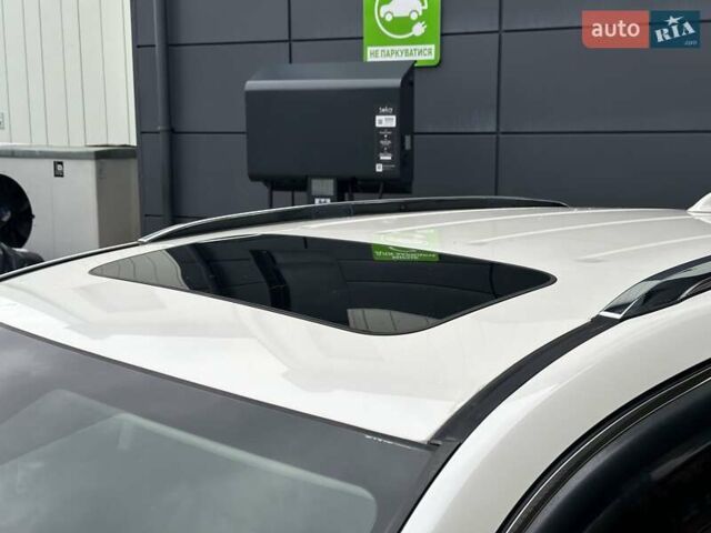 Акура МДХ 2016 в Киеве на Automoto.ua Белый Акура МДХ, объемом двигателя 3.47 л и пробегом 60 тыс. км за 23990 $, фото 18 на Automoto.ua