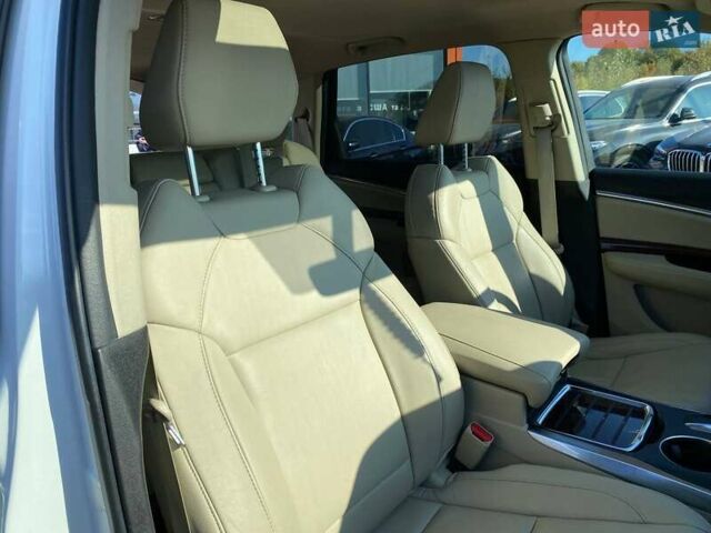 Белый Акура МДХ, объемом двигателя 3.47 л и пробегом 108 тыс. км за 18900 $, фото 26 на Automoto.ua