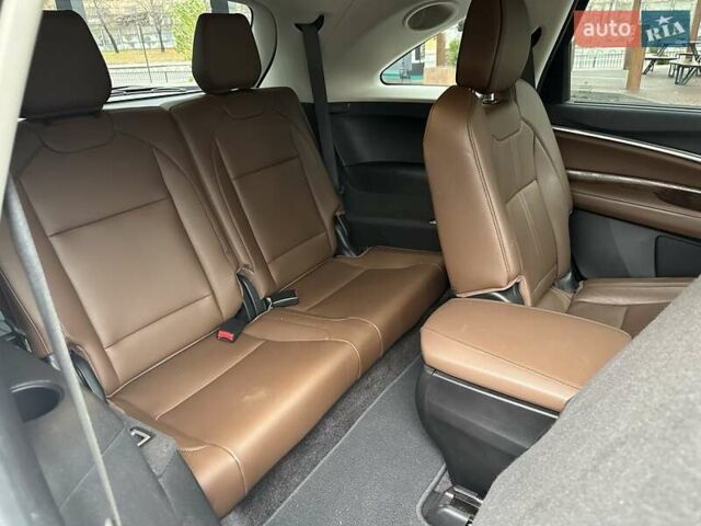 Акура МДХ 2016 в Киеве на Automoto.ua Белый Акура МДХ, объемом двигателя 3.47 л и пробегом 60 тыс. км за 23990 $, фото 42 на Automoto.ua