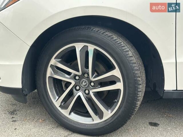 Белый Акура МДХ, объемом двигателя 3.47 л и пробегом 60 тыс. км за 23990 $, фото 13 на Automoto.ua