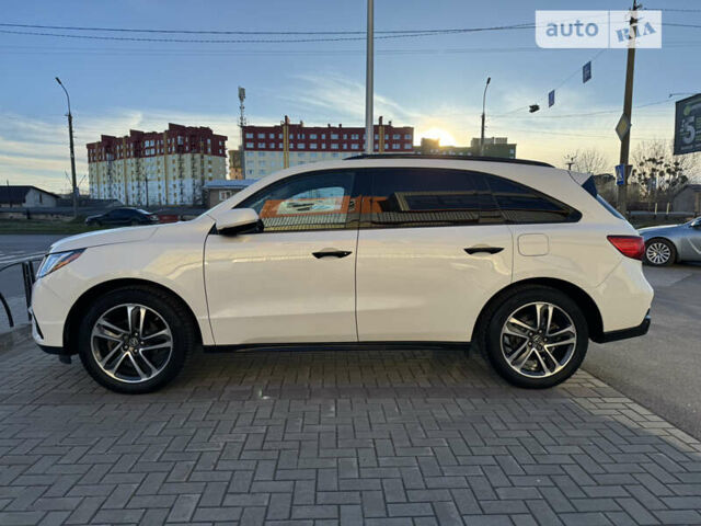 Белый Акура МДХ, объемом двигателя 3.47 л и пробегом 82 тыс. км за 25000 $, фото 4 на Automoto.ua