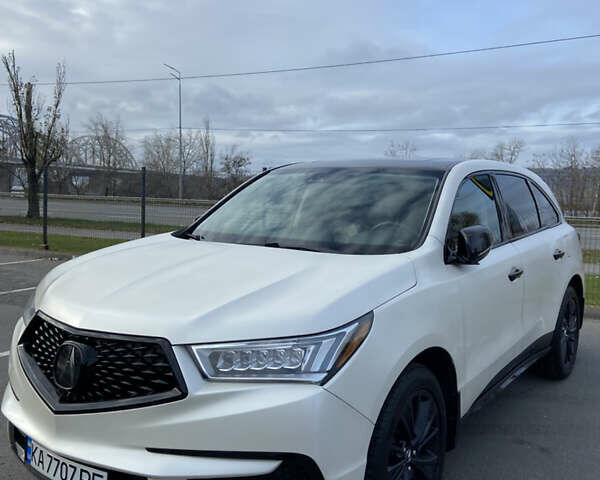 Белый Акура МДХ, объемом двигателя 3.5 л и пробегом 102 тыс. км за 22000 $, фото 2 на Automoto.ua