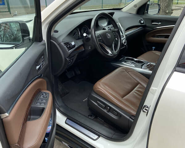 Белый Акура МДХ, объемом двигателя 3.5 л и пробегом 102 тыс. км за 22000 $, фото 12 на Automoto.ua