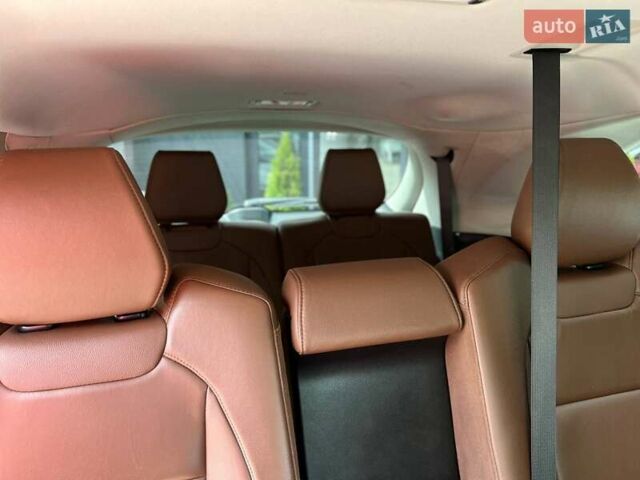 Белый Акура МДХ, объемом двигателя 3.47 л и пробегом 120 тыс. км за 21950 $, фото 12 на Automoto.ua
