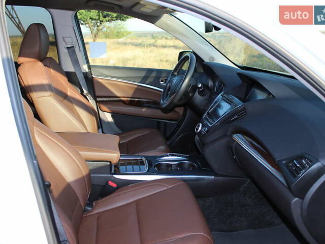 Белый Акура МДХ, объемом двигателя 3.5 л и пробегом 80 тыс. км за 26000 $, фото 22 на Automoto.ua