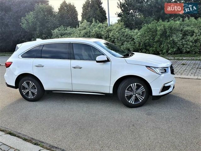 Белый Акура МДХ, объемом двигателя 3.5 л и пробегом 27 тыс. км за 27000 $, фото 4 на Automoto.ua