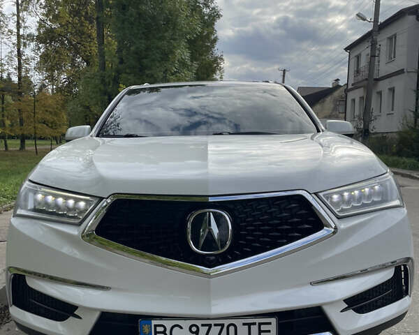 Акура МДХ 2020 в Львове на Automoto.ua Белый Акура МДХ, объемом двигателя 3.47 л и пробегом 34 тыс. км за 28000 $, фото 1 на Automoto.ua