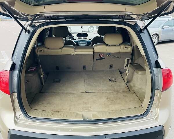 Бежевый Акура МДХ, объемом двигателя 3.7 л и пробегом 312 тыс. км за 9175 $, фото 7 на Automoto.ua