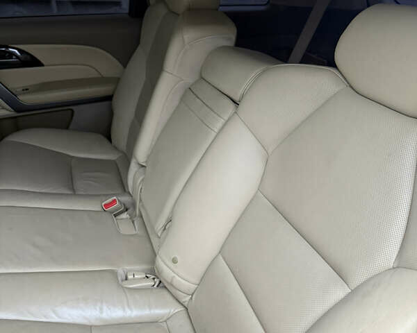 Черный Акура МДХ, объемом двигателя 3.66 л и пробегом 125 тыс. км за 9000 $, фото 24 на Automoto.ua