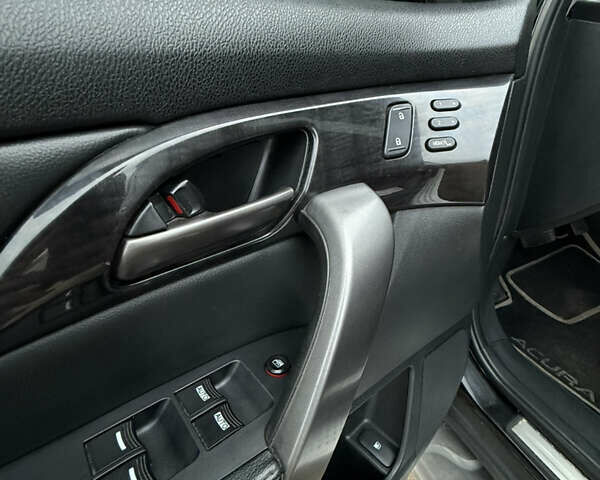 Черный Акура МДХ, объемом двигателя 3.66 л и пробегом 260 тыс. км за 7000 $, фото 22 на Automoto.ua