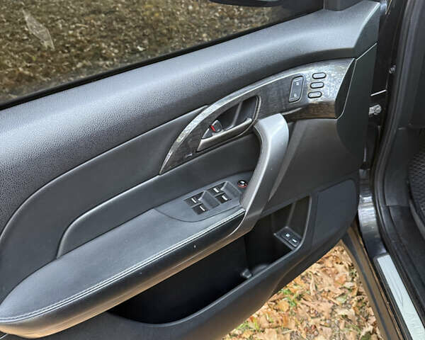 Черный Акура МДХ, объемом двигателя 3.66 л и пробегом 270 тыс. км за 9700 $, фото 19 на Automoto.ua