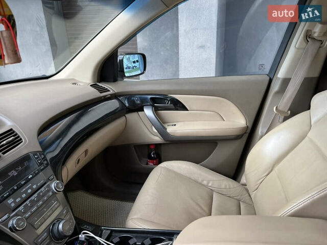 Акура МДХ 2007 в Ивано-Франковске на Automoto.ua Черный Акура МДХ, объемом двигателя 3.66 л и пробегом 290 тыс. км за 10500 $, фото 9 на Automoto.ua