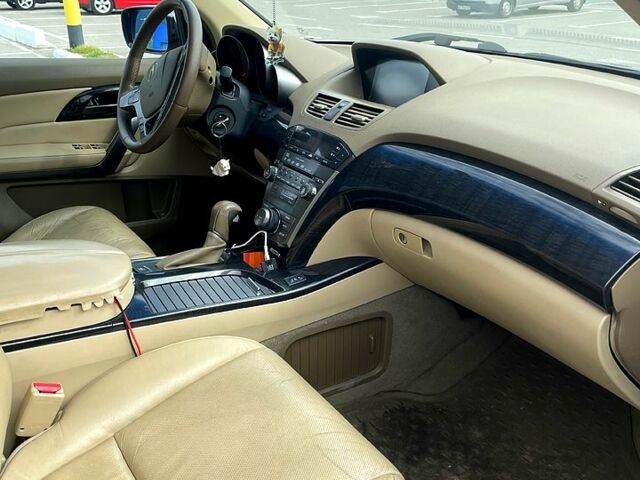 Черный Акура МДХ, объемом двигателя 3.7 л и пробегом 209 тыс. км за 11600 $, фото 7 на Automoto.ua