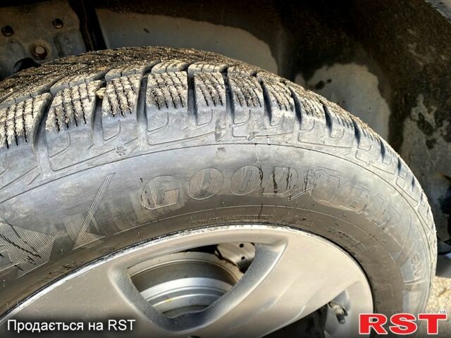 Черный Акура МДХ, объемом двигателя 3.7 л и пробегом 271 тыс. км за 13800 $, фото 9 на Automoto.ua
