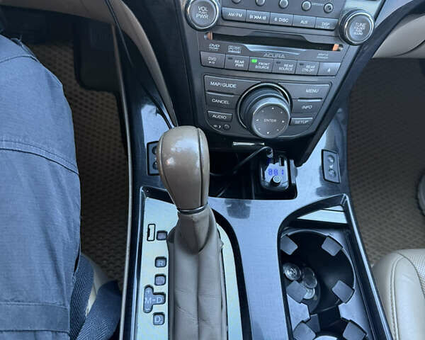 Черный Акура МДХ, объемом двигателя 3.66 л и пробегом 172 тыс. км за 11500 $, фото 17 на Automoto.ua