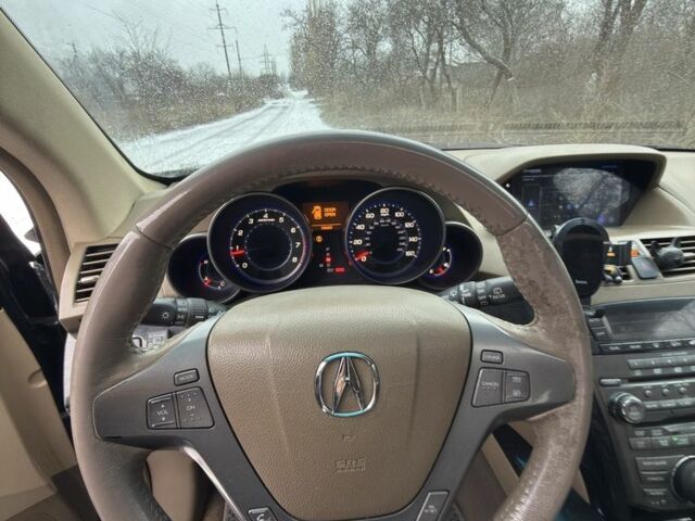 Черный Акура МДХ, объемом двигателя 3.7 л и пробегом 209 тыс. км за 8500 $, фото 5 на Automoto.ua