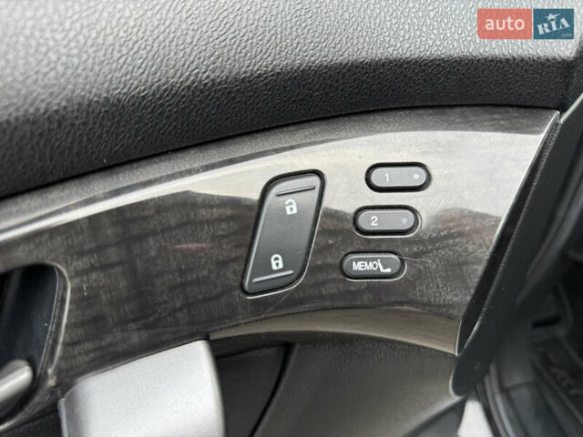 Чорний Акура МДХ, об'ємом двигуна 3.66 л та пробігом 173 тис. км за 11500 $, фото 18 на Automoto.ua