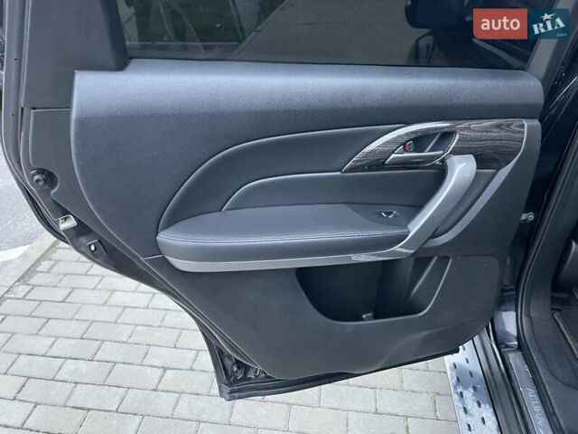Черный Акура МДХ, объемом двигателя 3.66 л и пробегом 255 тыс. км за 11900 $, фото 17 на Automoto.ua