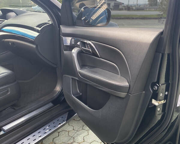 Черный Акура МДХ, объемом двигателя 3.66 л и пробегом 220 тыс. км за 12500 $, фото 11 на Automoto.ua