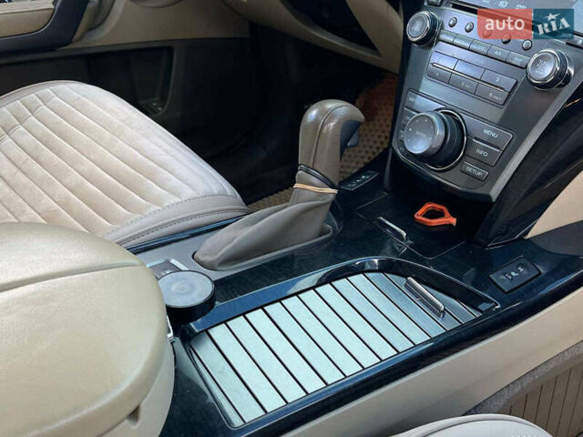 Черный Акура МДХ, объемом двигателя 3.7 л и пробегом 260 тыс. км за 11490 $, фото 6 на Automoto.ua