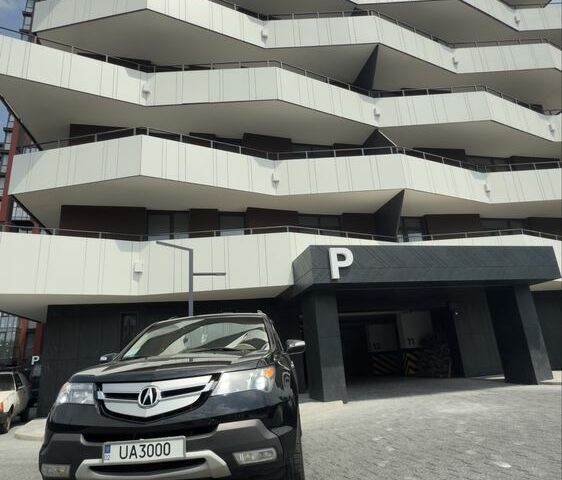 Черный Акура МДХ, объемом двигателя 3.7 л и пробегом 290 тыс. км за 13700 $, фото 4 на Automoto.ua